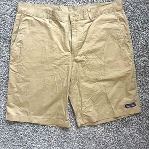 Patagonia Men’s Khakis Size 36